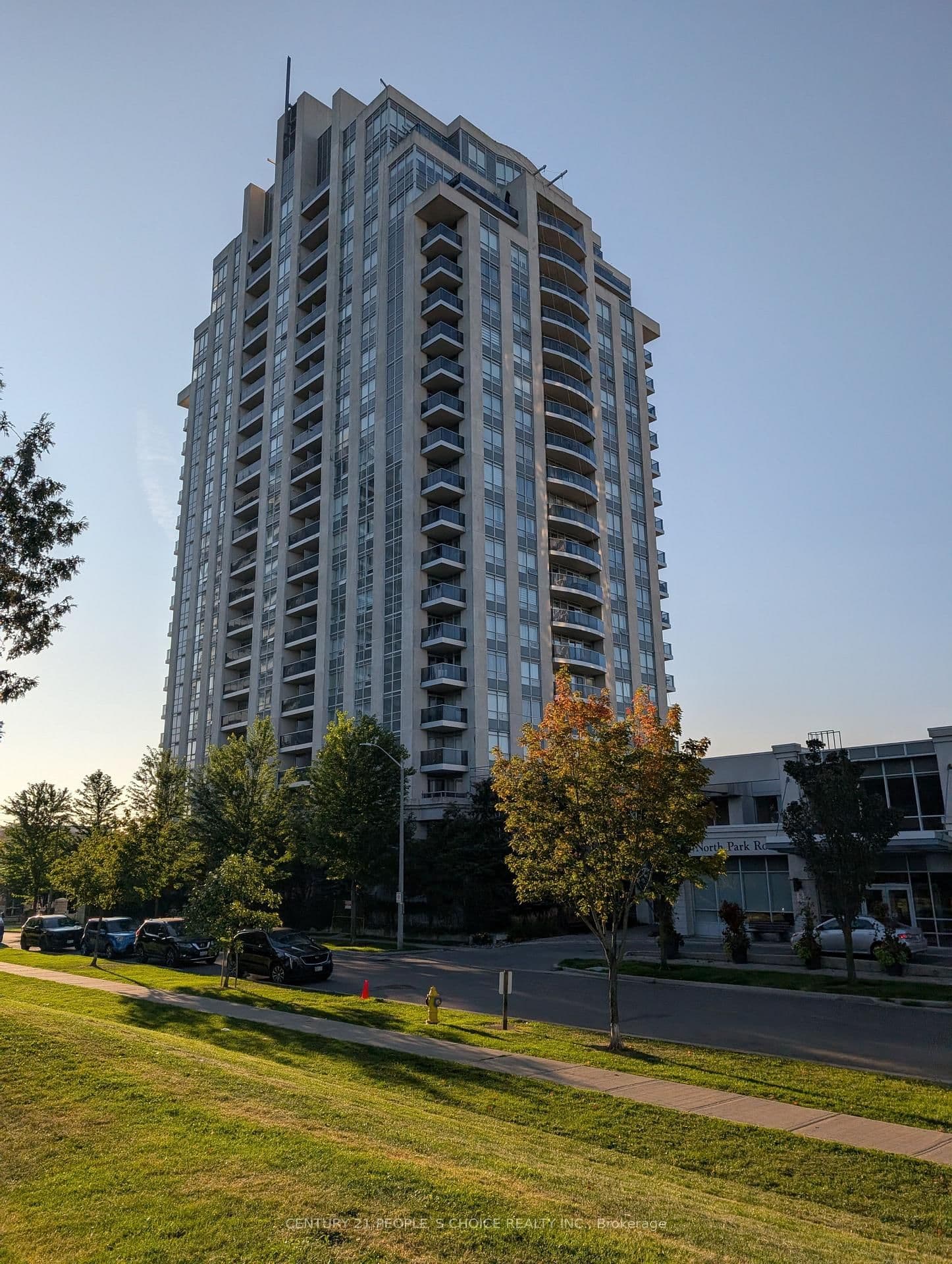 #401 - 7 North Park Road