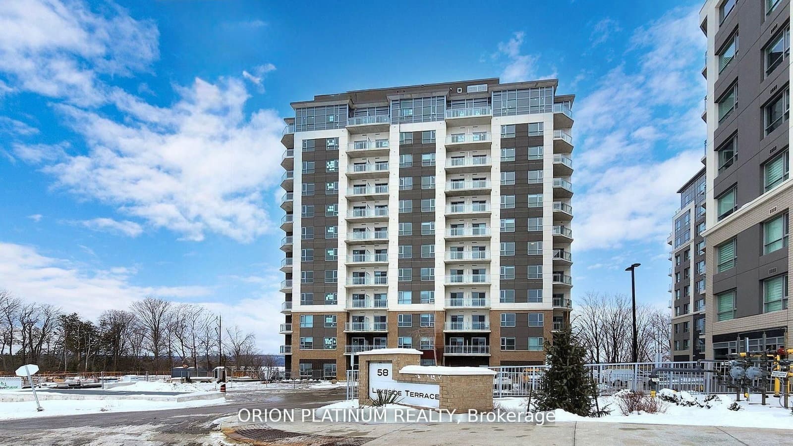 56 Lakeside Terrace, Unit 604