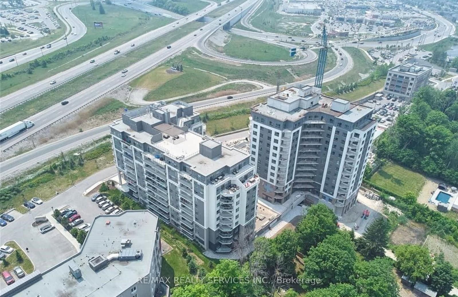 56 Lakeside Terrace SE, Unit 610