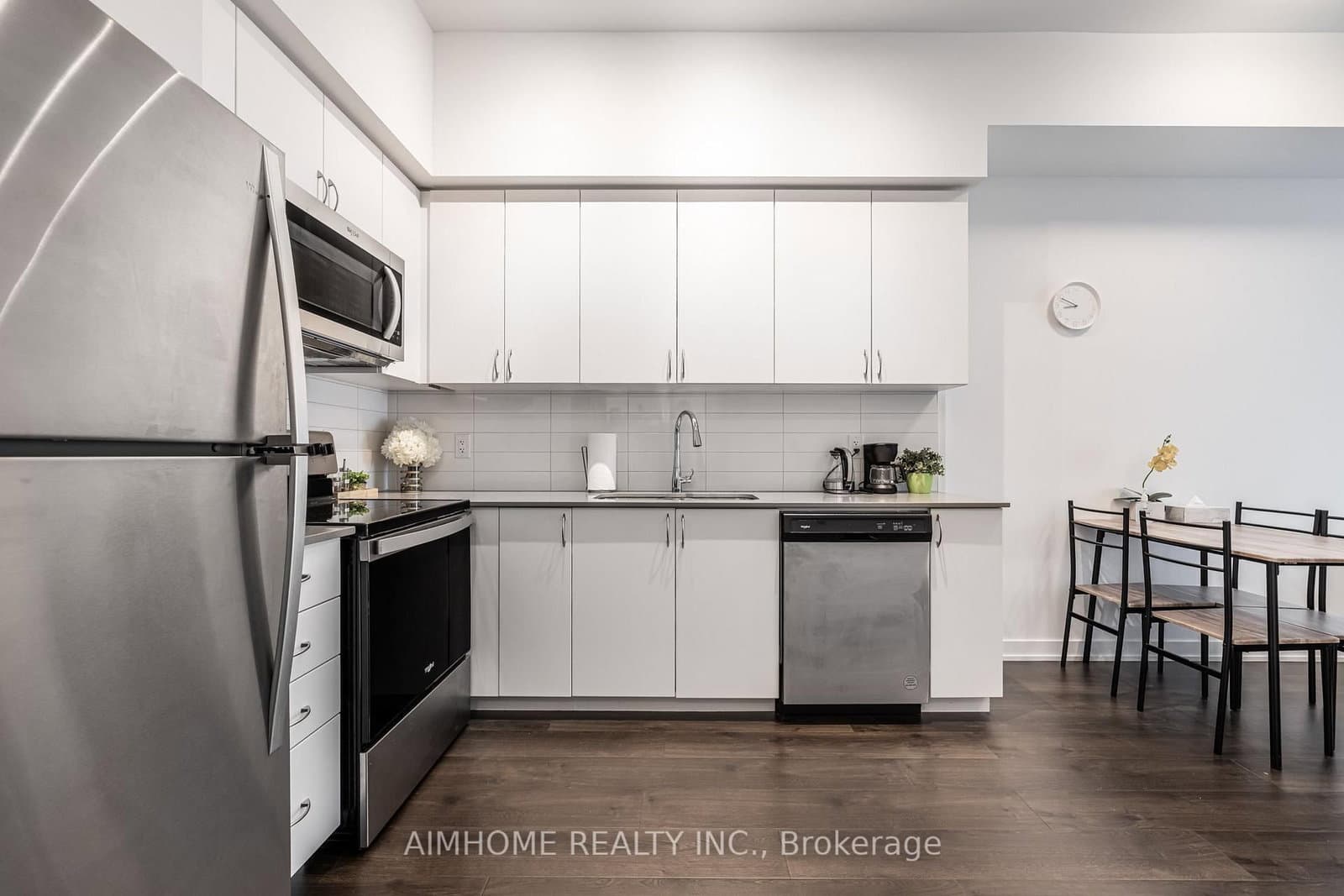 56 Lakeside Terrace, Unit 1203