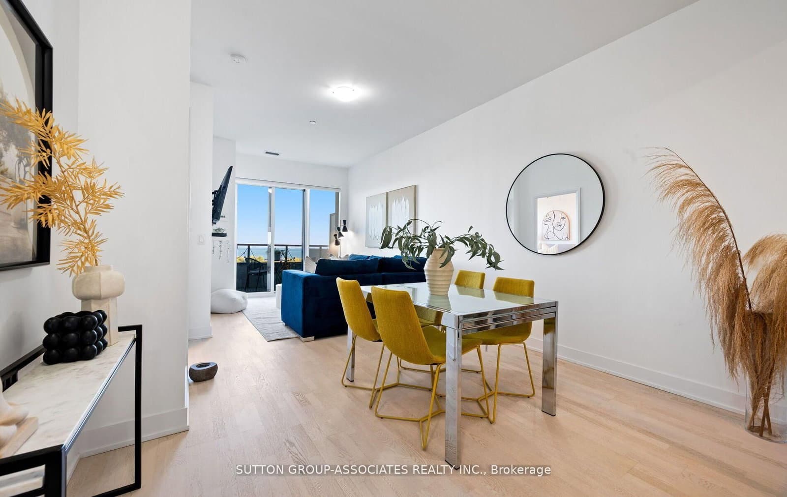 #703 - 20 Shore Breeze Drive