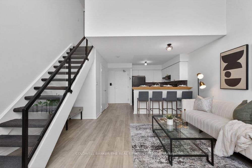 #224 - 200 Manitoba Street