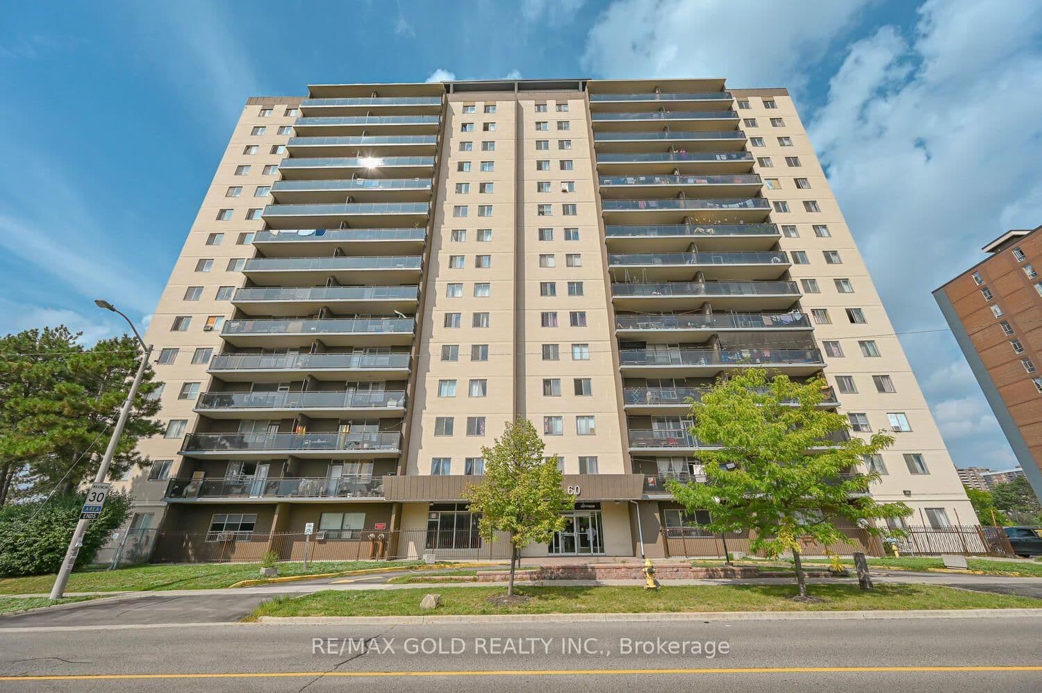 #207 - 60 Stevenson Road