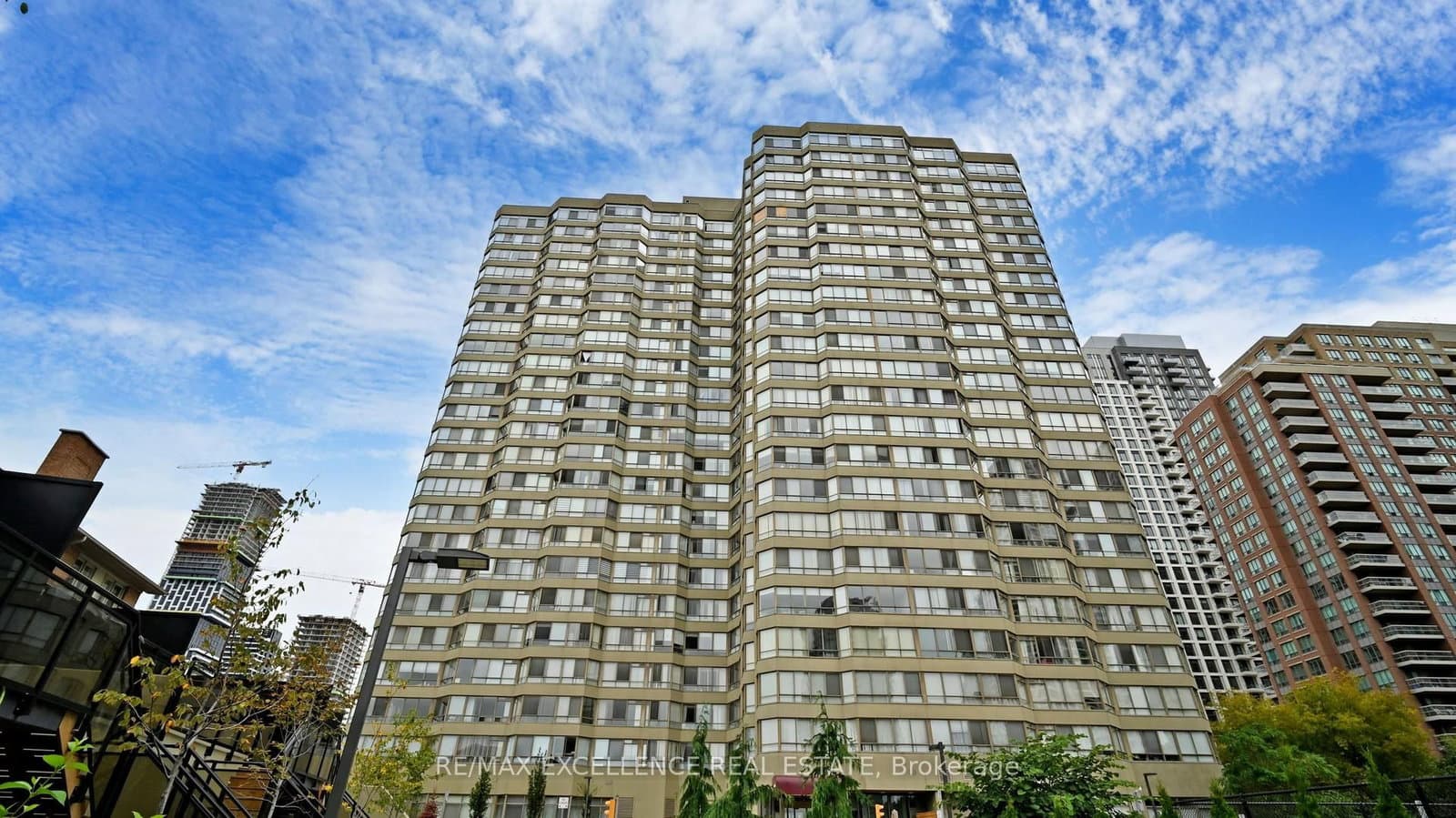 #1504 - 3605 Kariya Drive