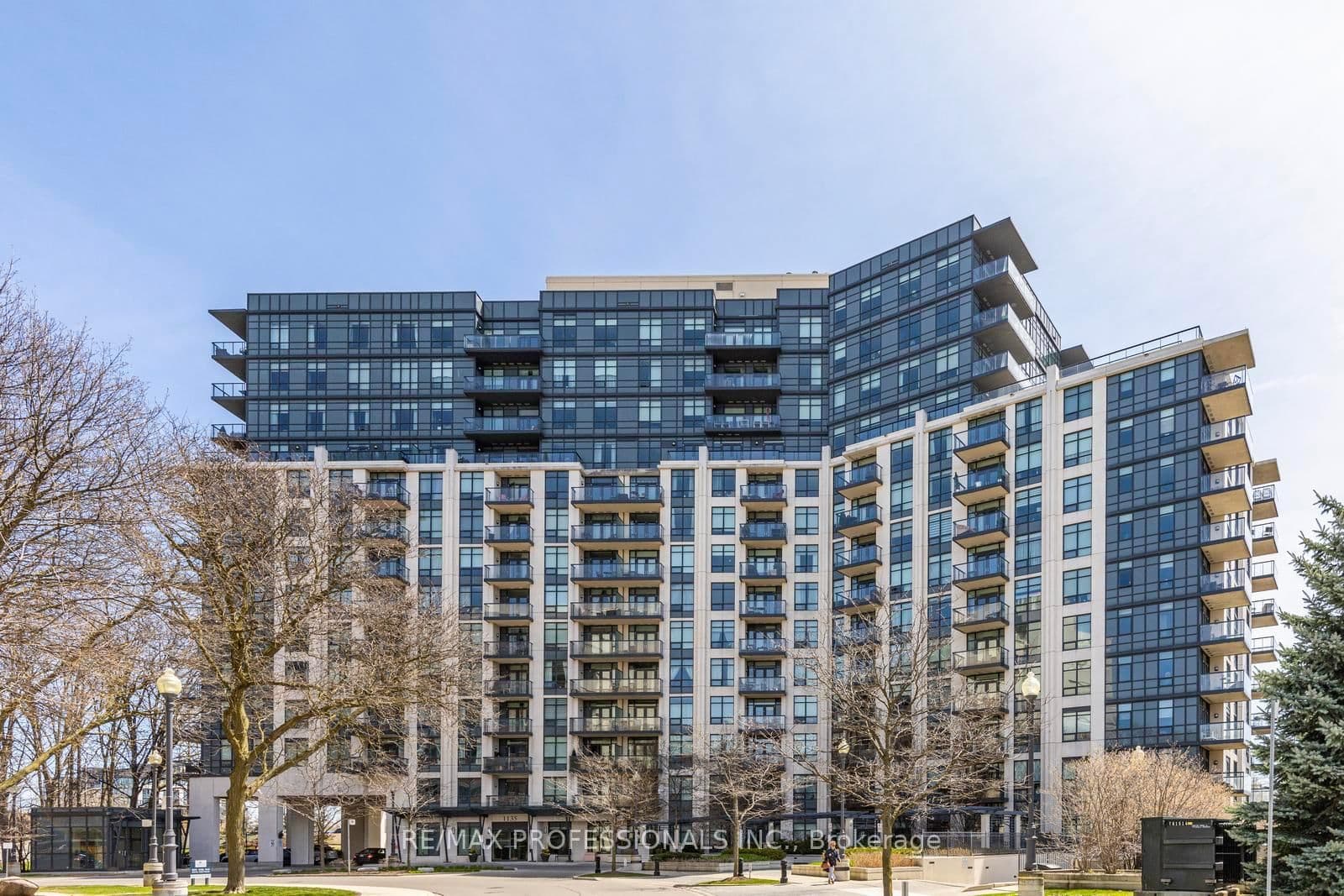 #801 - 1135 Royal York Road