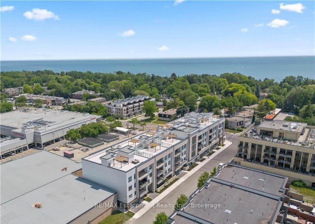 123 Maurice Drive, Unit 303