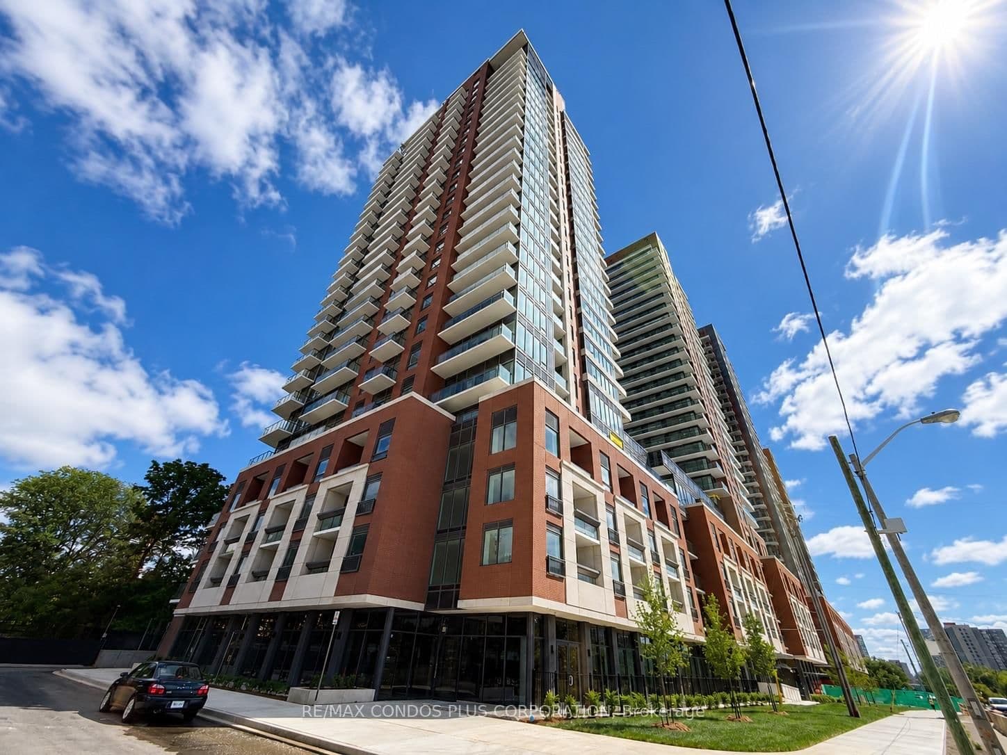 4010 Eglinton Avenue W, Unit 304