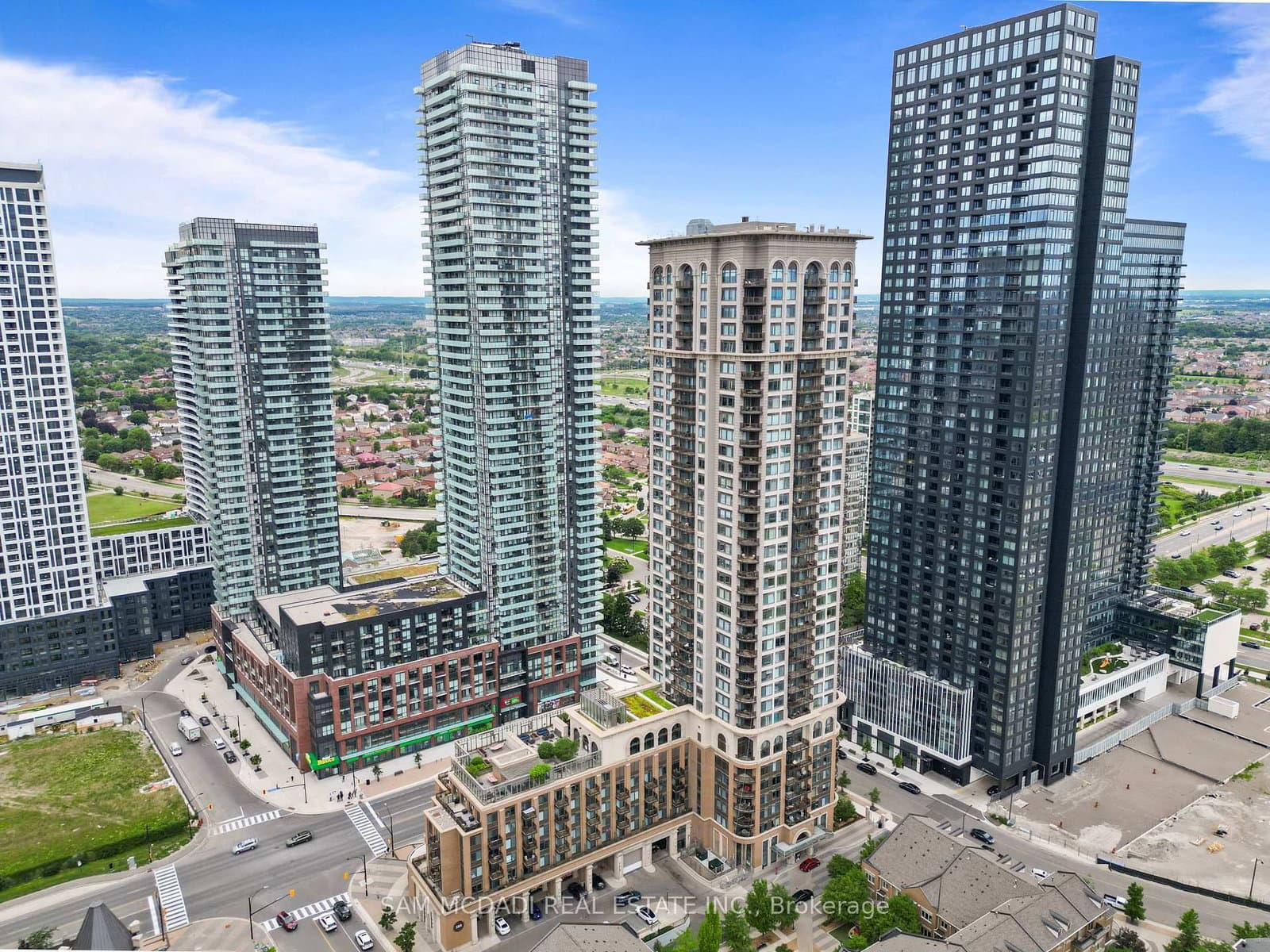 #1611 - 385 Prince Of Wales Drive