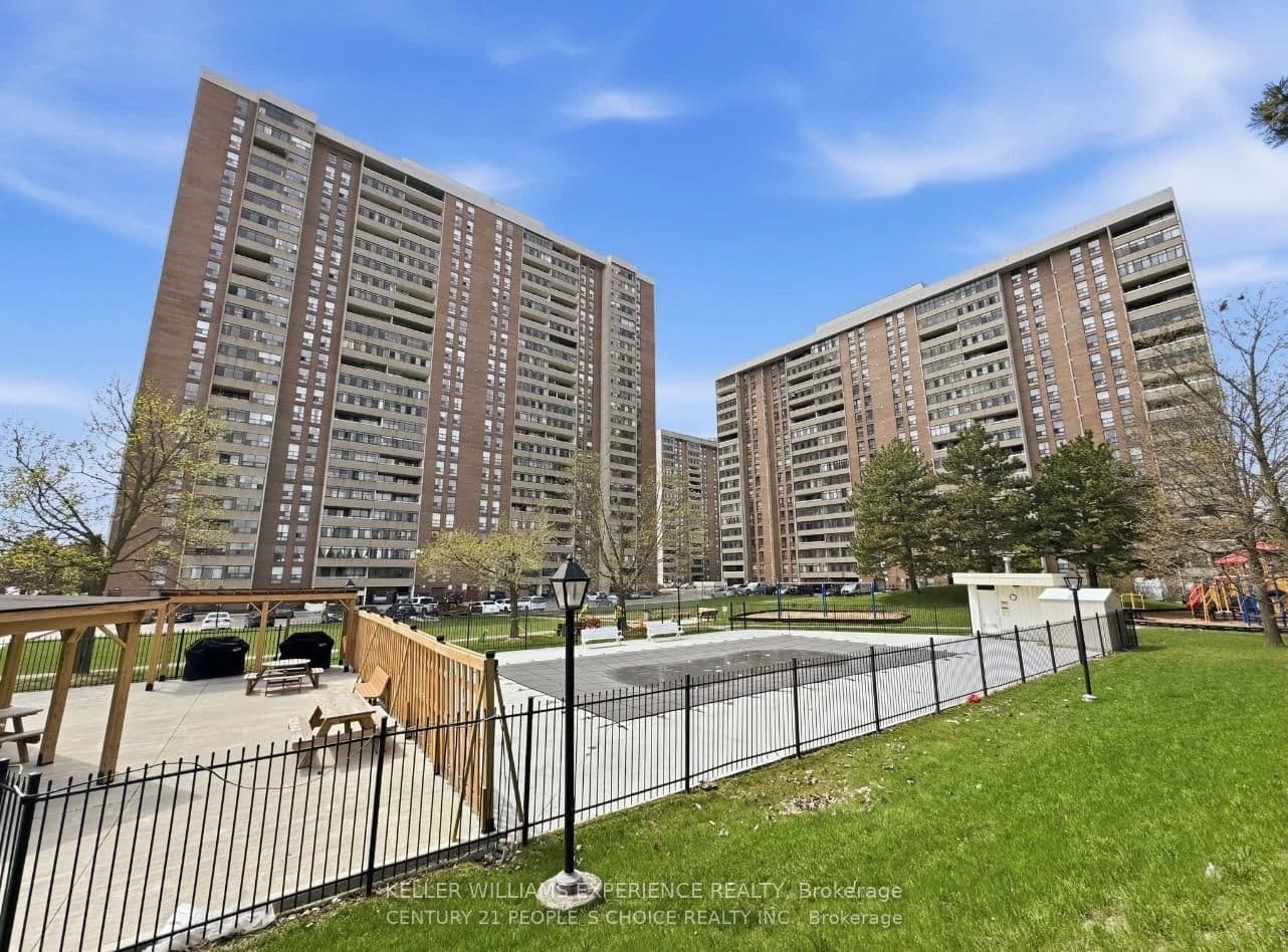 #210 - 18 Knightsbridge Road