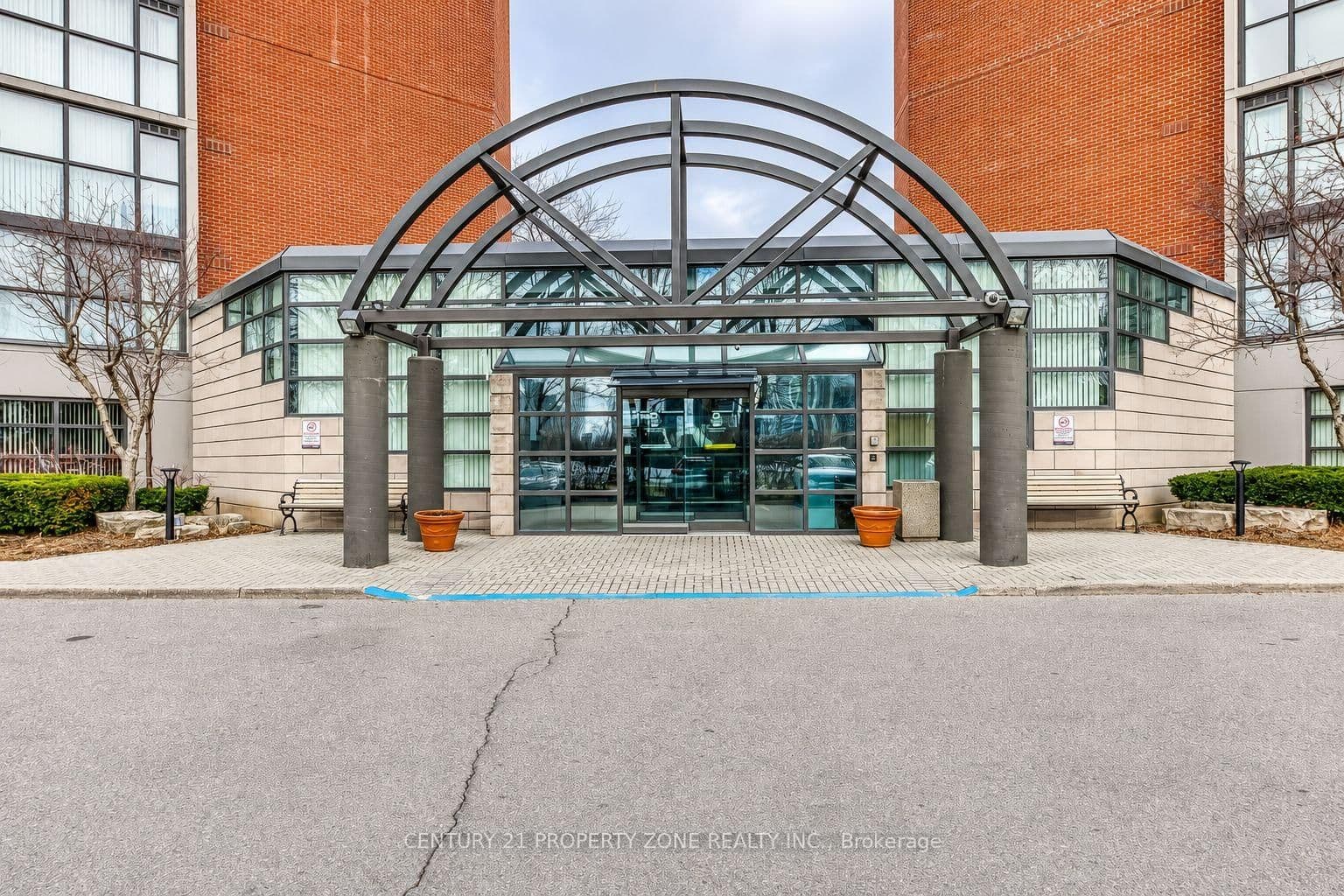 #115 - 4185 Shipp Drive