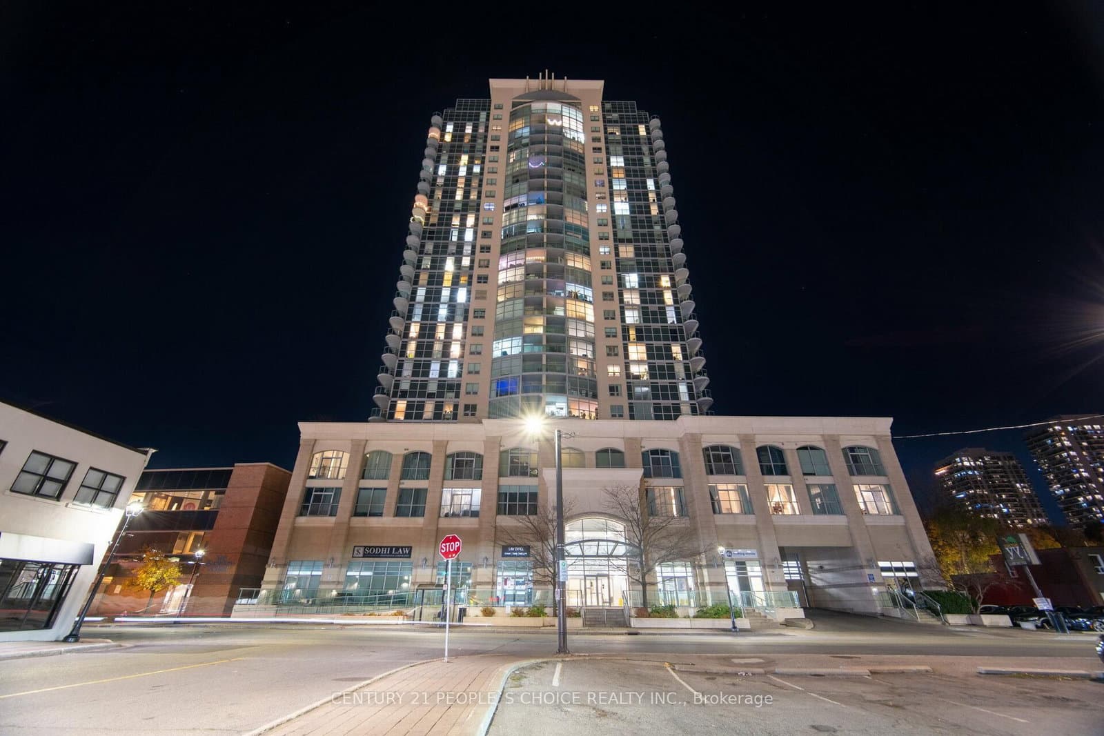 #2602 - 9 George Street N