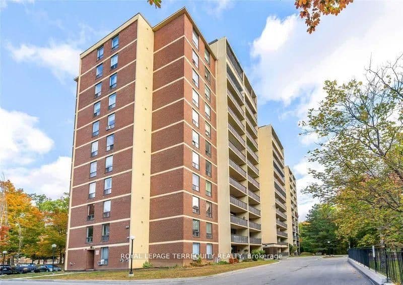 #409 - 15 London Green Court