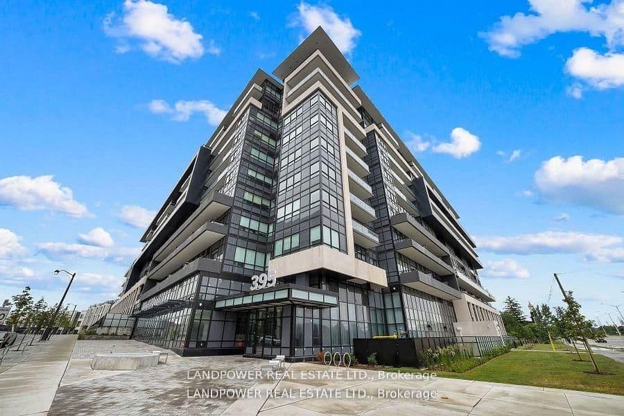 #516 - 395 Dundas Street W