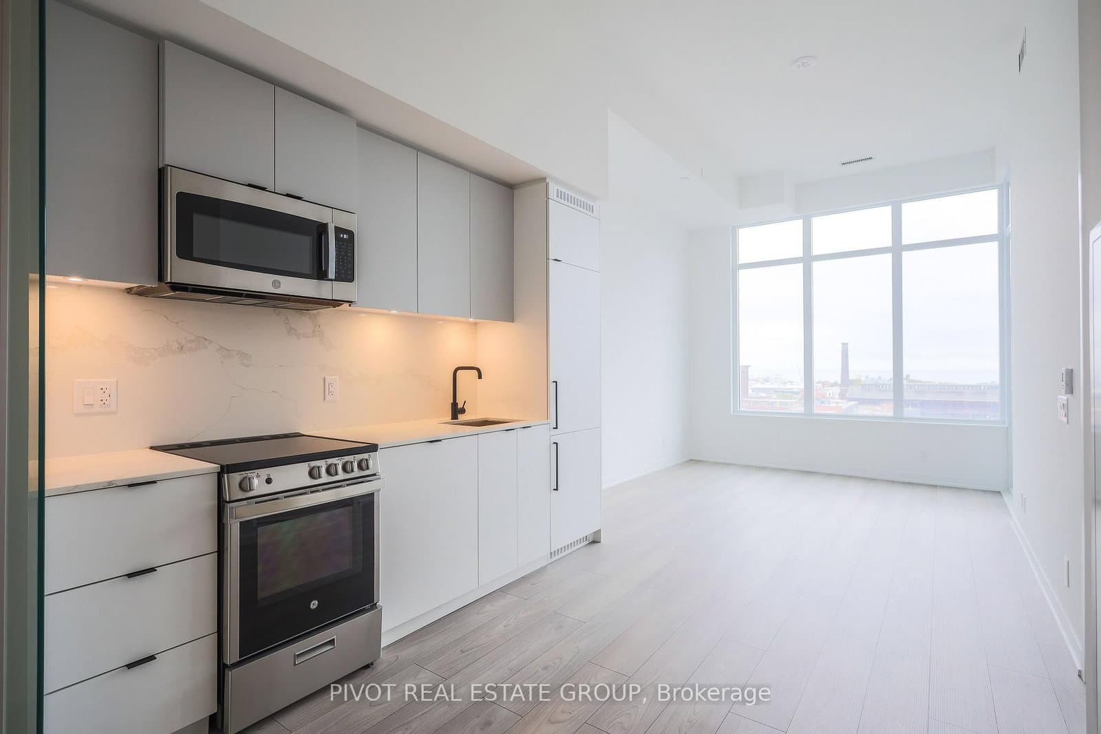 285 Dufferin Street, Unit 715
