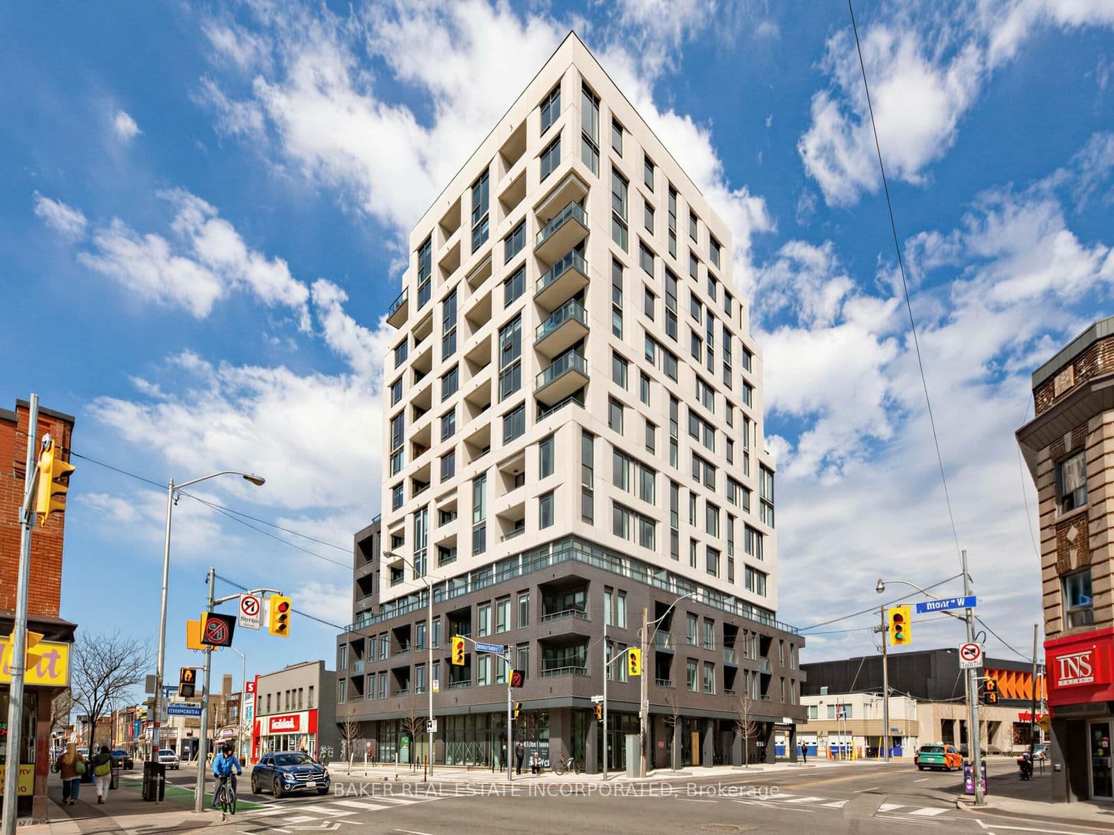 #1009 - 758 Dovercourt Road