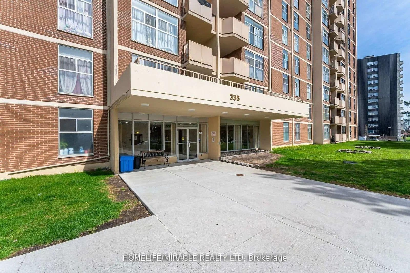 #909 - 335 Driftwood Avenue