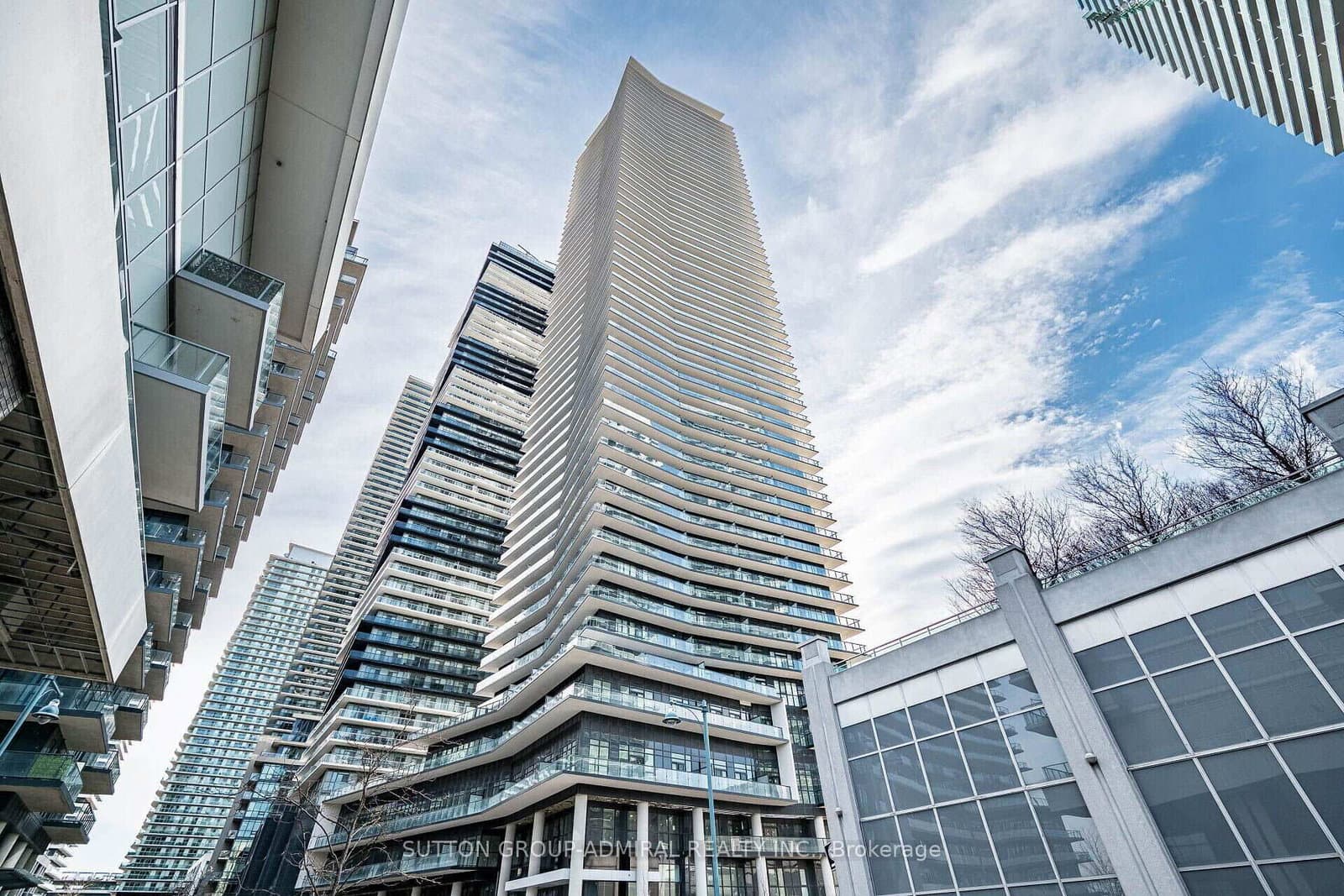 #2205 - 38 Annie Craig Drive
