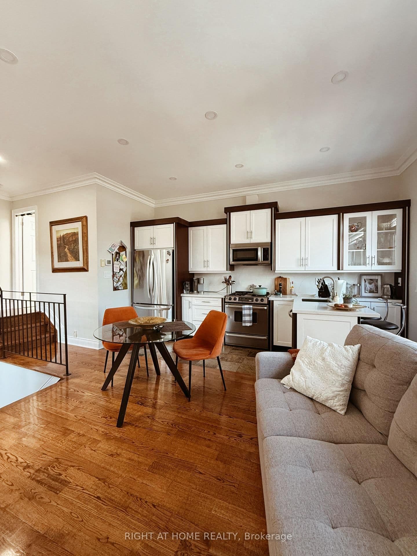 1186 Royal York Road, Unit 1