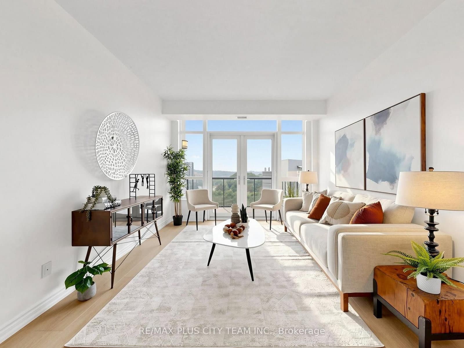 #1009 - 1135 Royal York Road