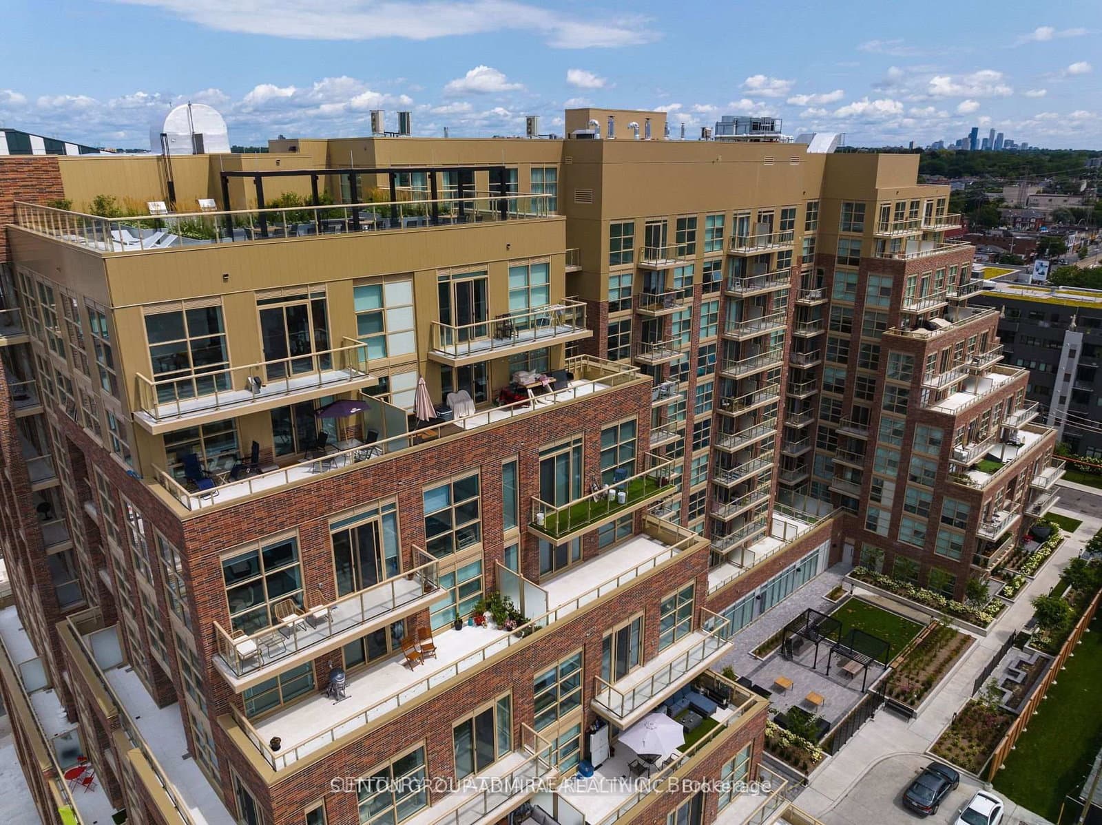 1787 St. Clair Avenue W, Unit 1103