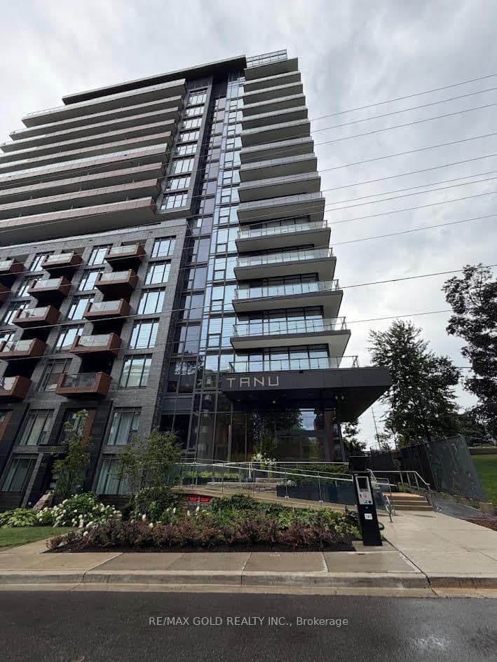 #318 - 21 Park Street E
