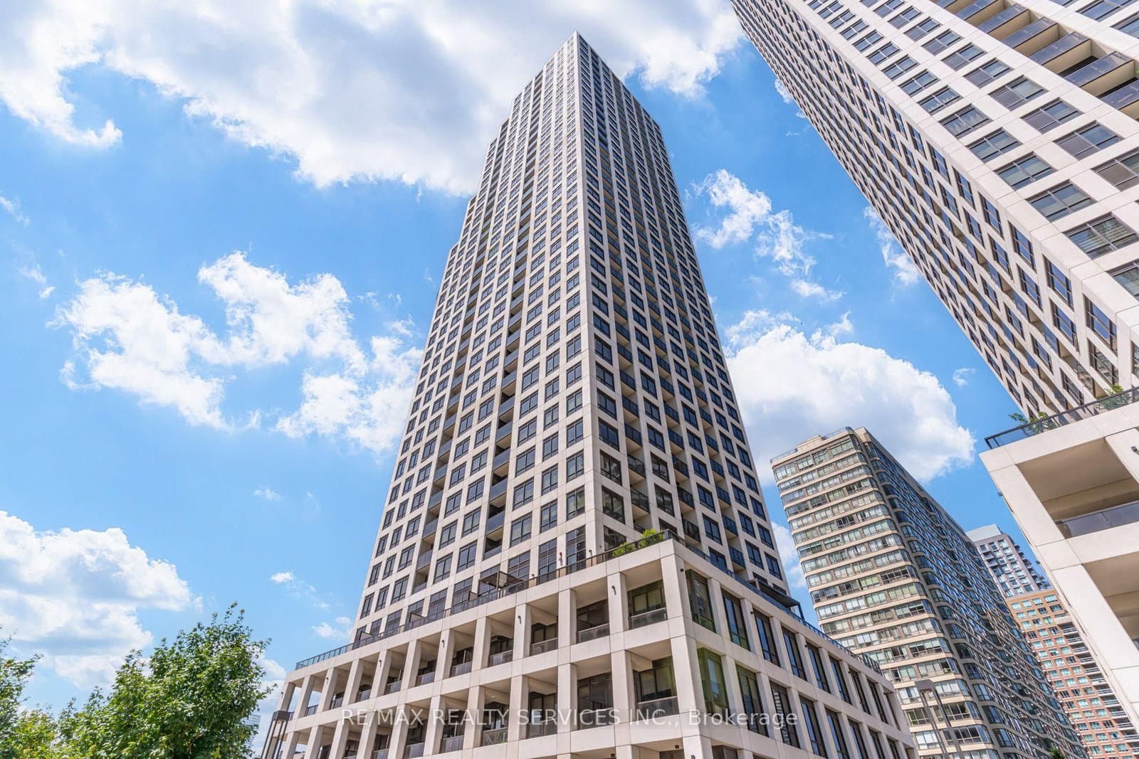 36 Elm Drive, Unit 3507