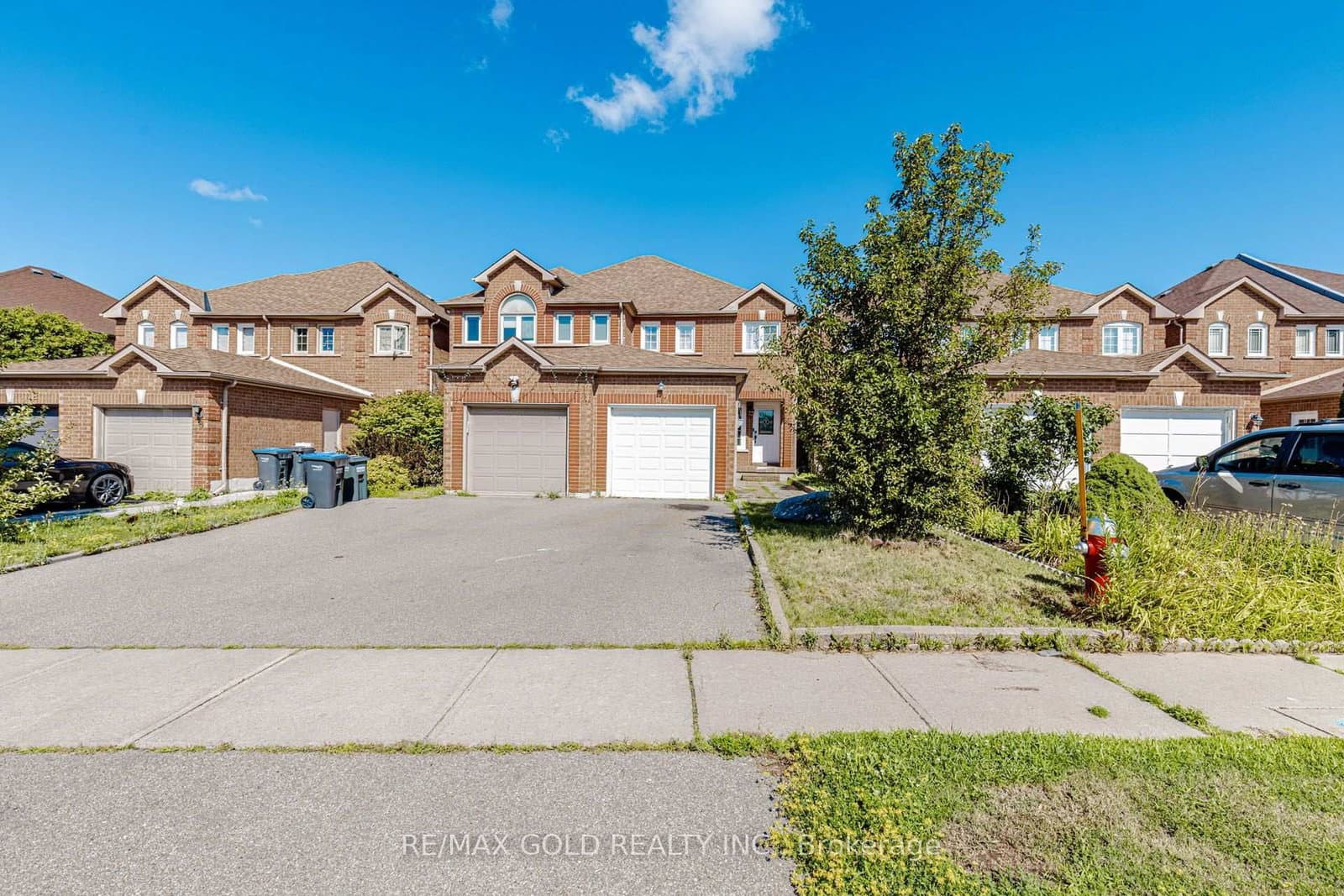 12 Mccleave Crescent