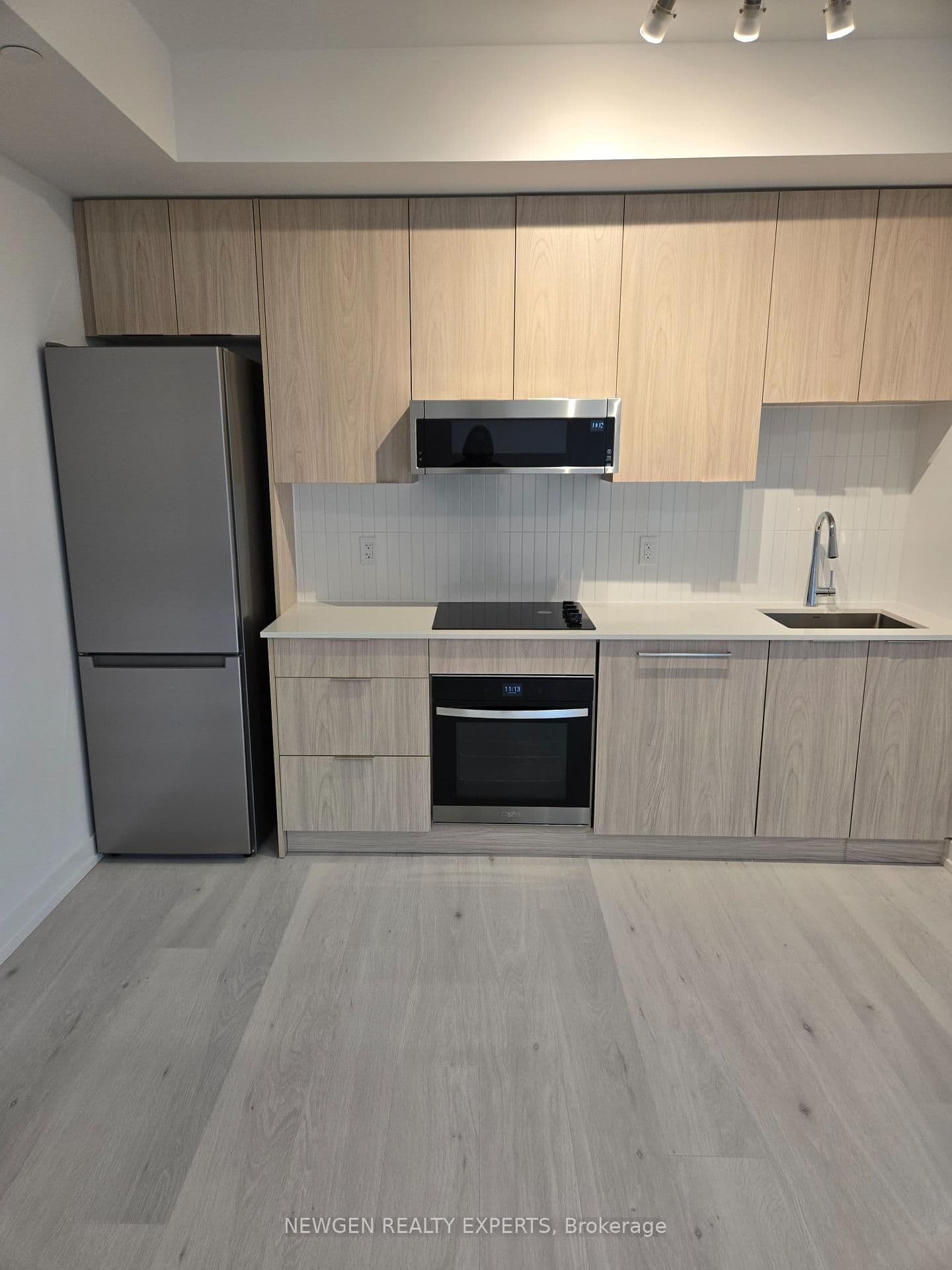 2501 Saw Whet Boulevard, Unit 244