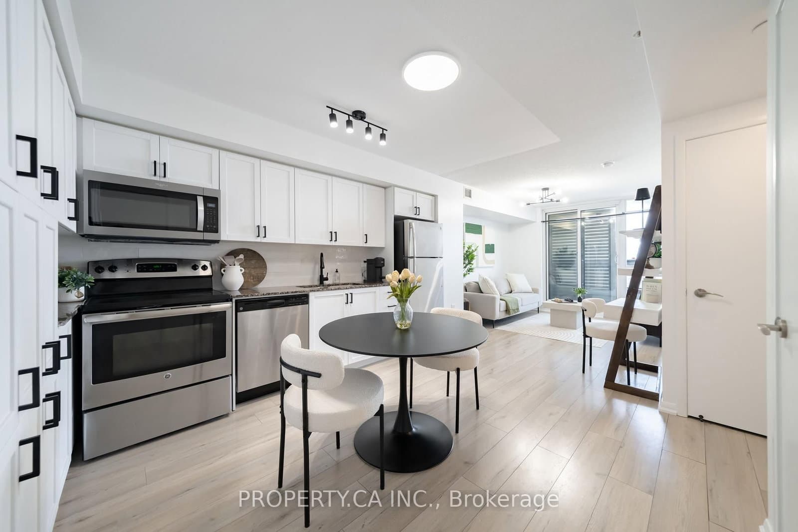 #1201 - 830 Lawrence Avenue