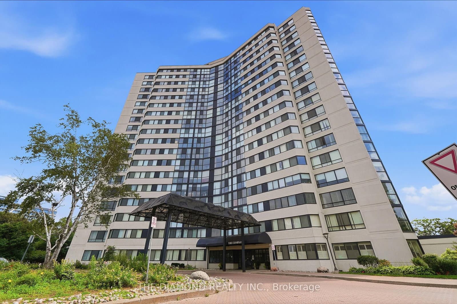#1805 - 1360 Rathburn Road E