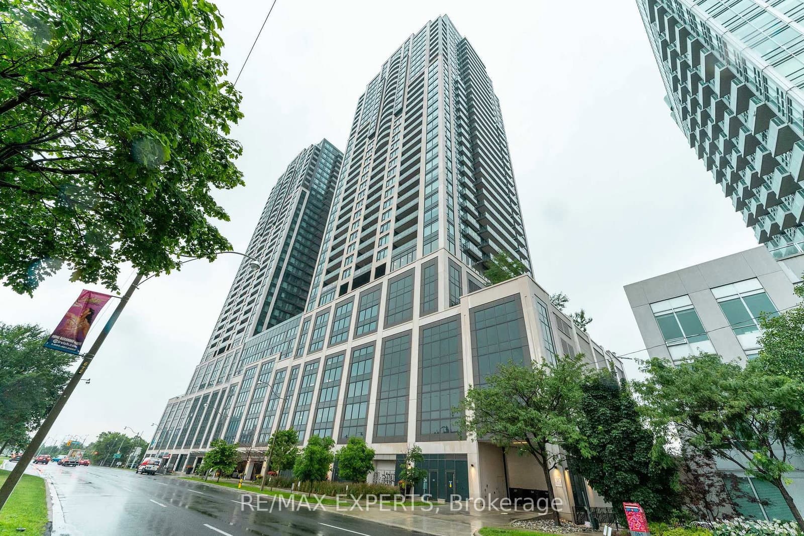 #3802 - 1928 Lake Shore Boulevard W