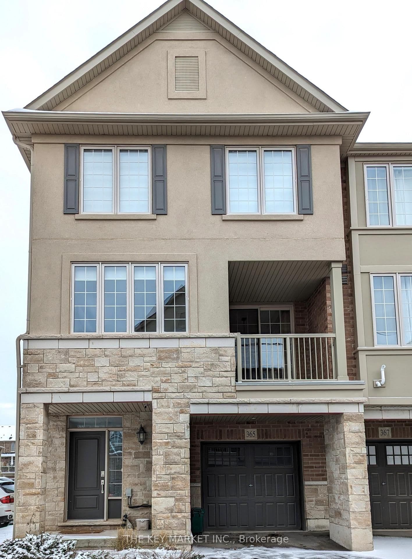 365 Belcourt Common Street