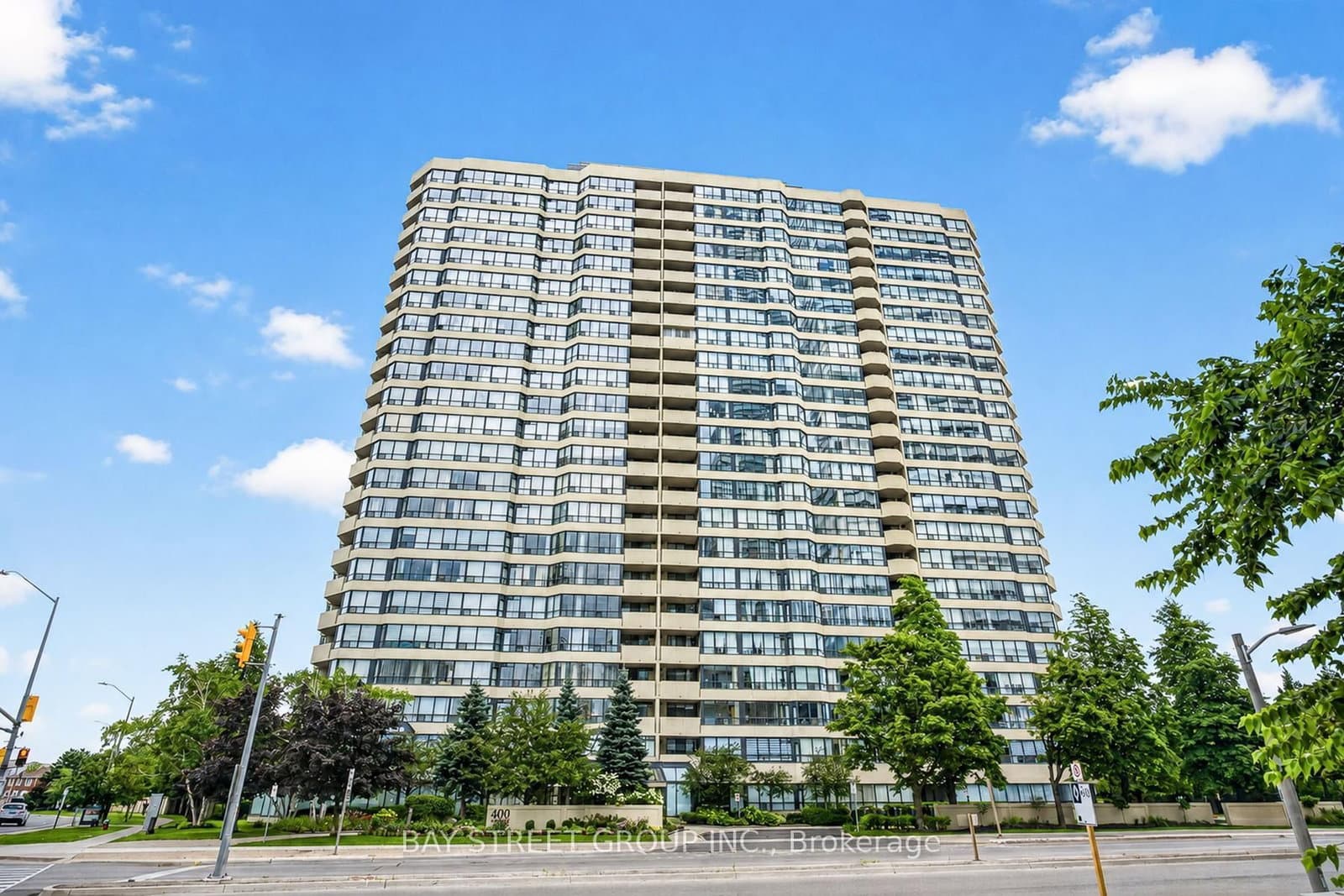 #2203 - 400 Webb Drive