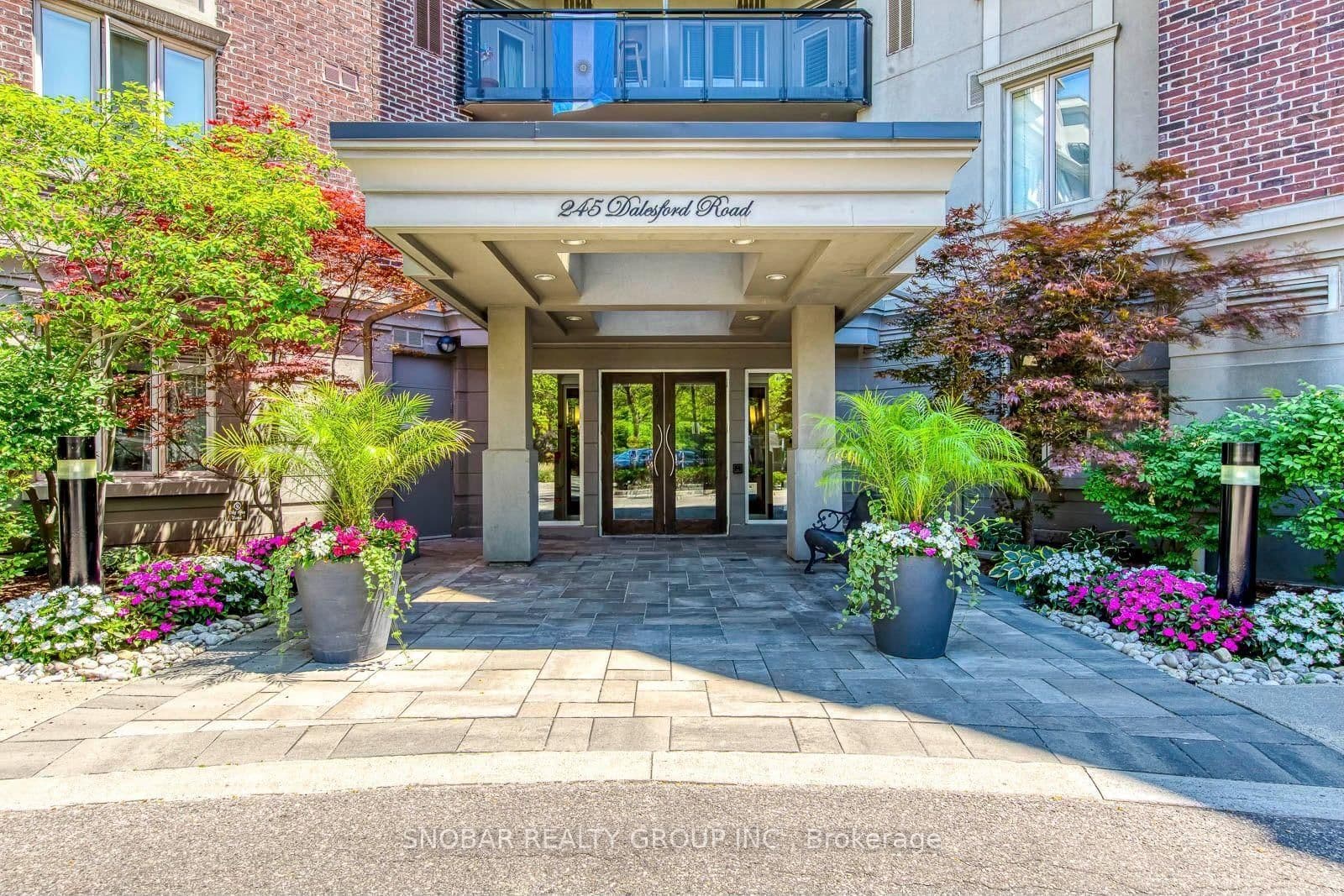 #415 - 245 Dalesford Road SE