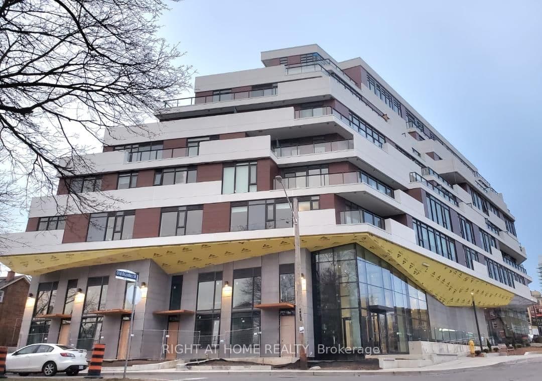 160 Kingsway Crescent, Unit 418