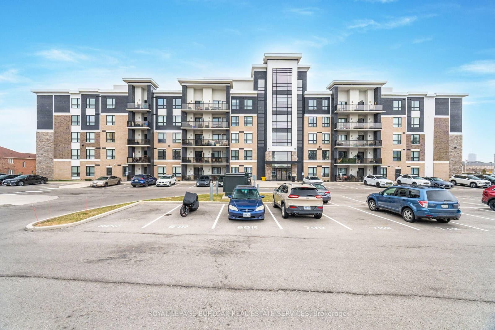 #107 - 650 Sauve Street