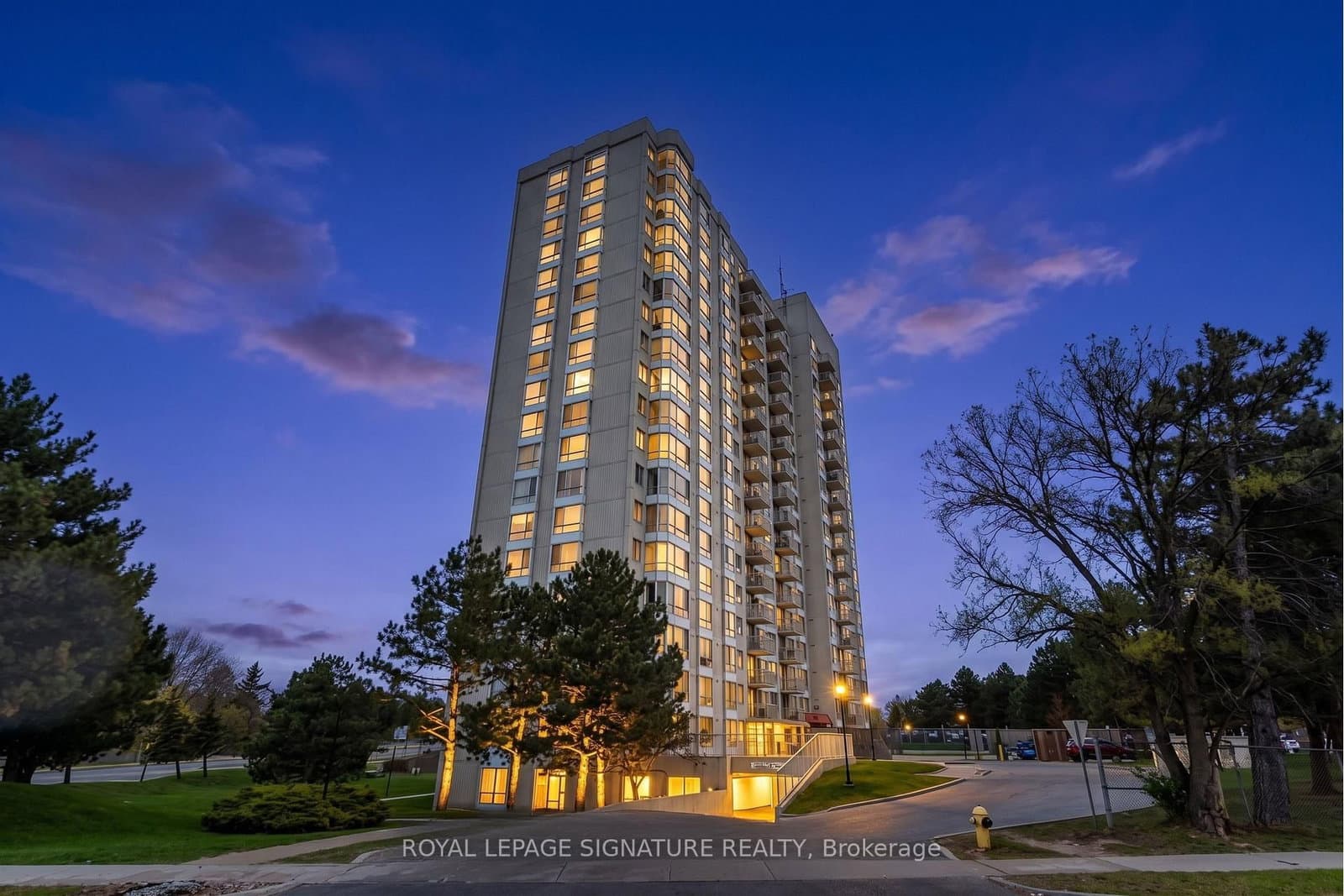 #2304 - 3390 Weston Road