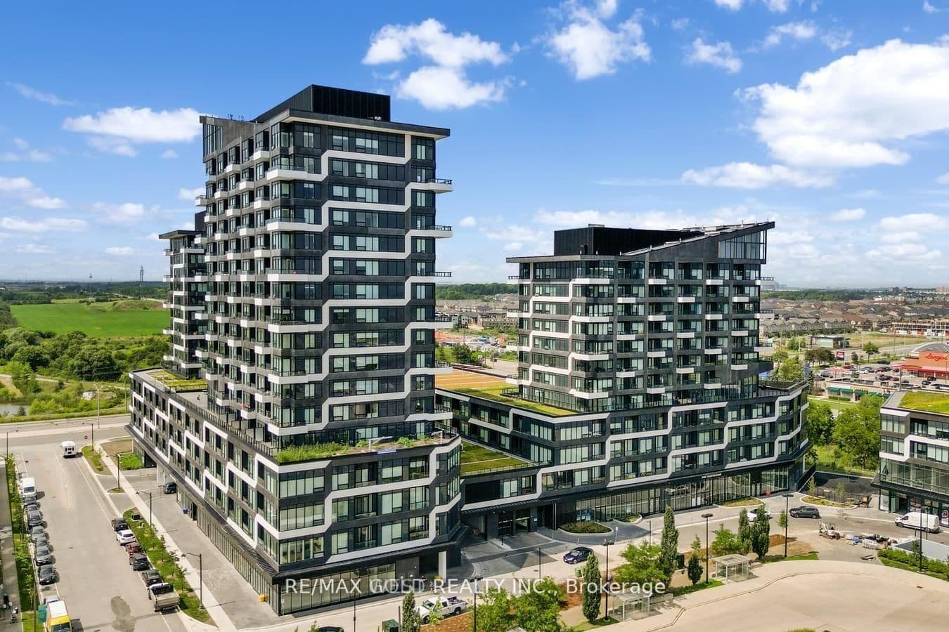 2489 Taunton Road, Unit 716