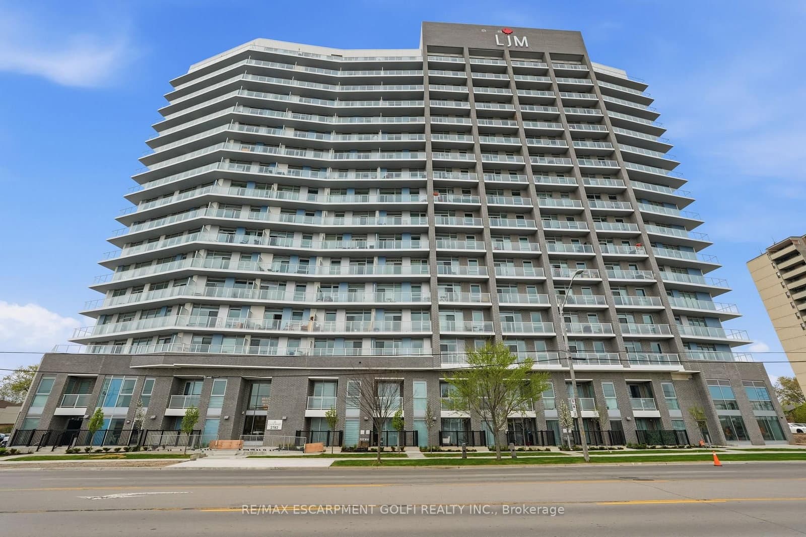 #513 - 2782 Barton Street E