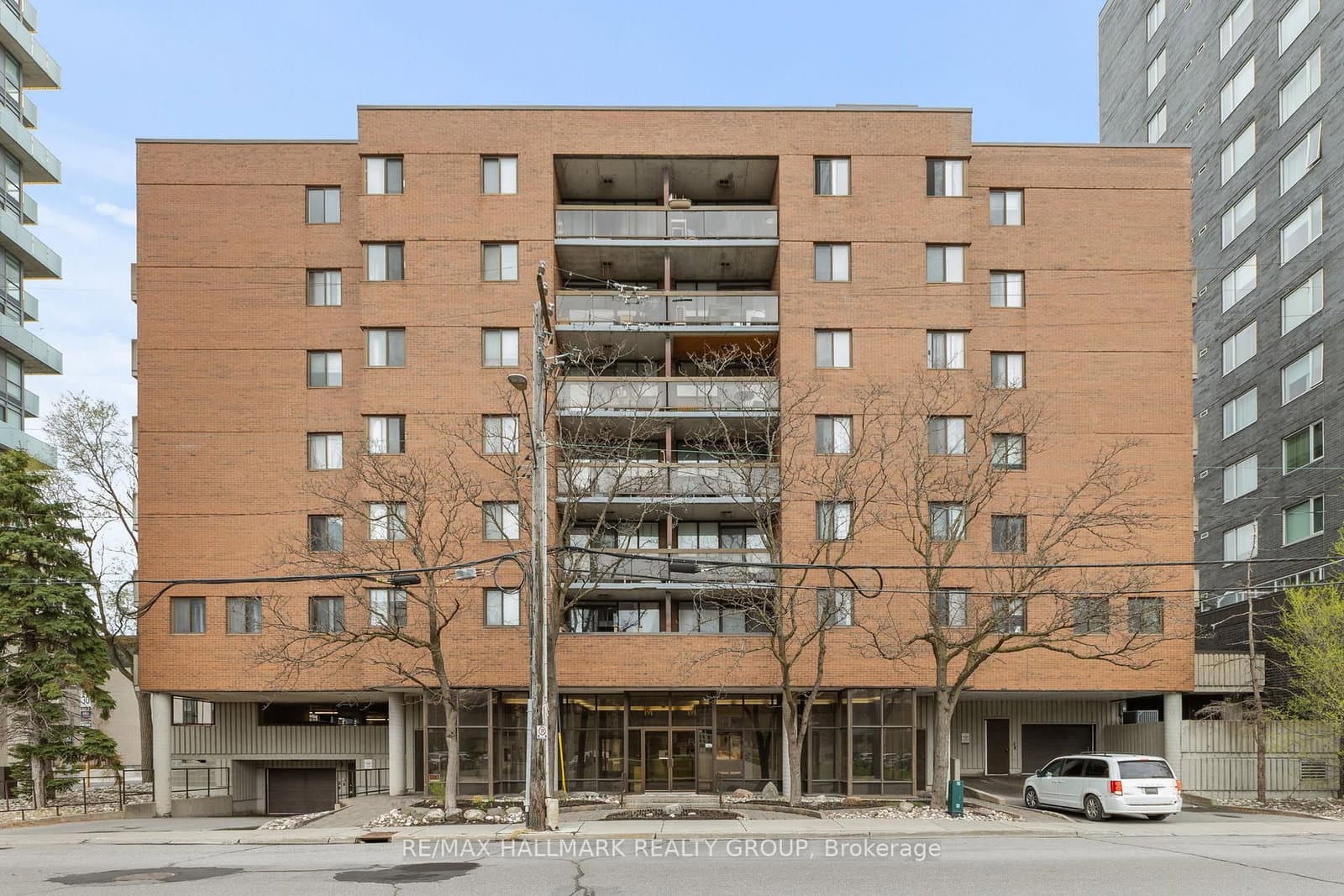 #308 - 191 Parkdale Avenue