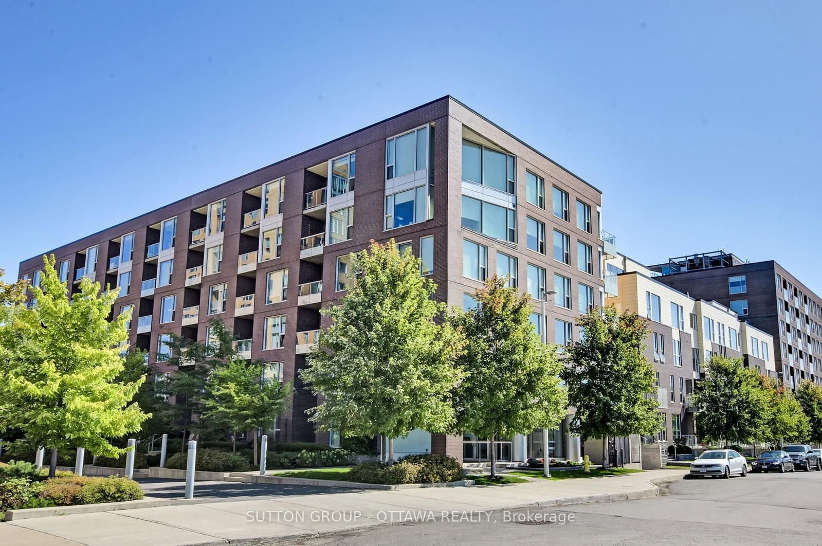 #614 - 300A Lett Street