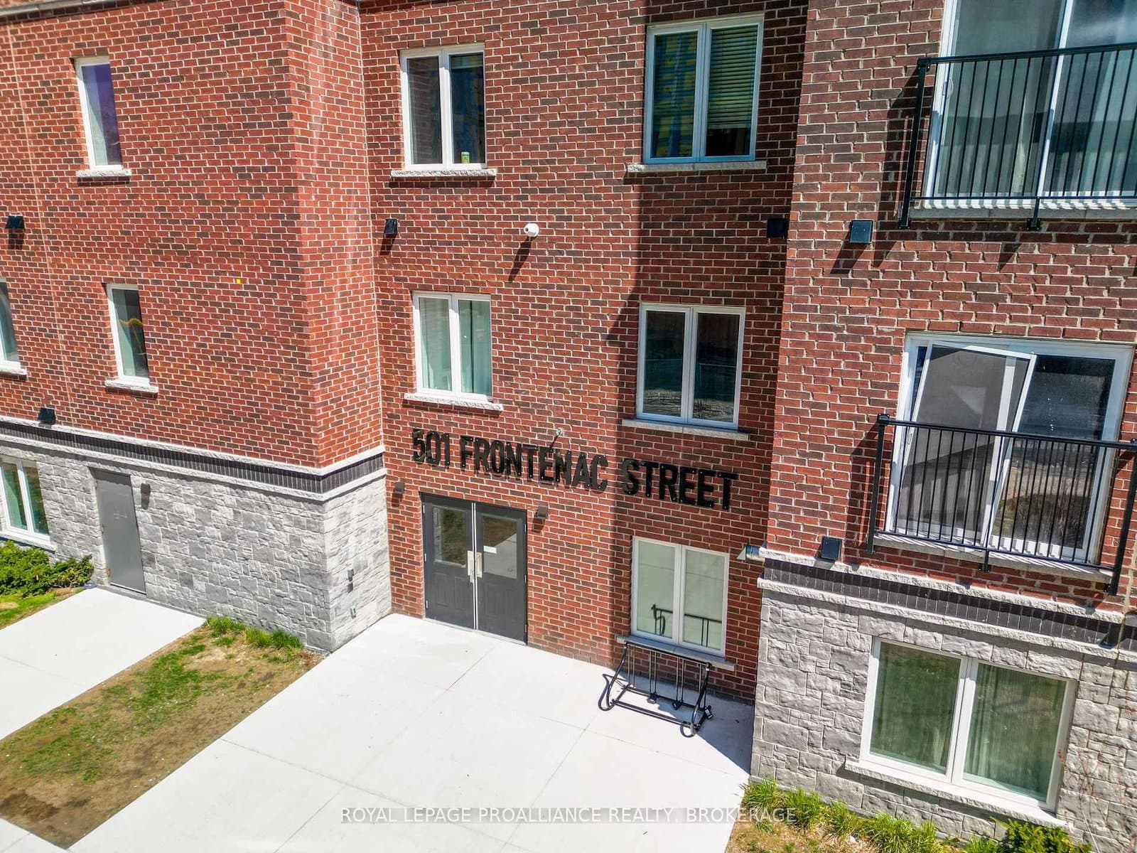 #402 - 501 Frontenac Street
