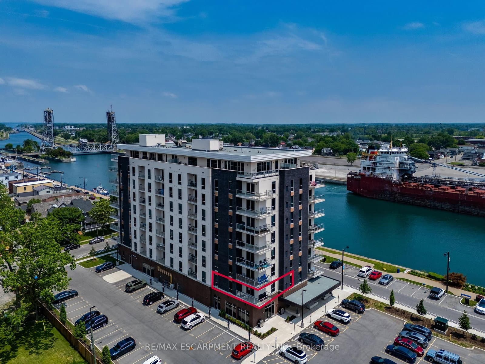 #201 - 118 West Street