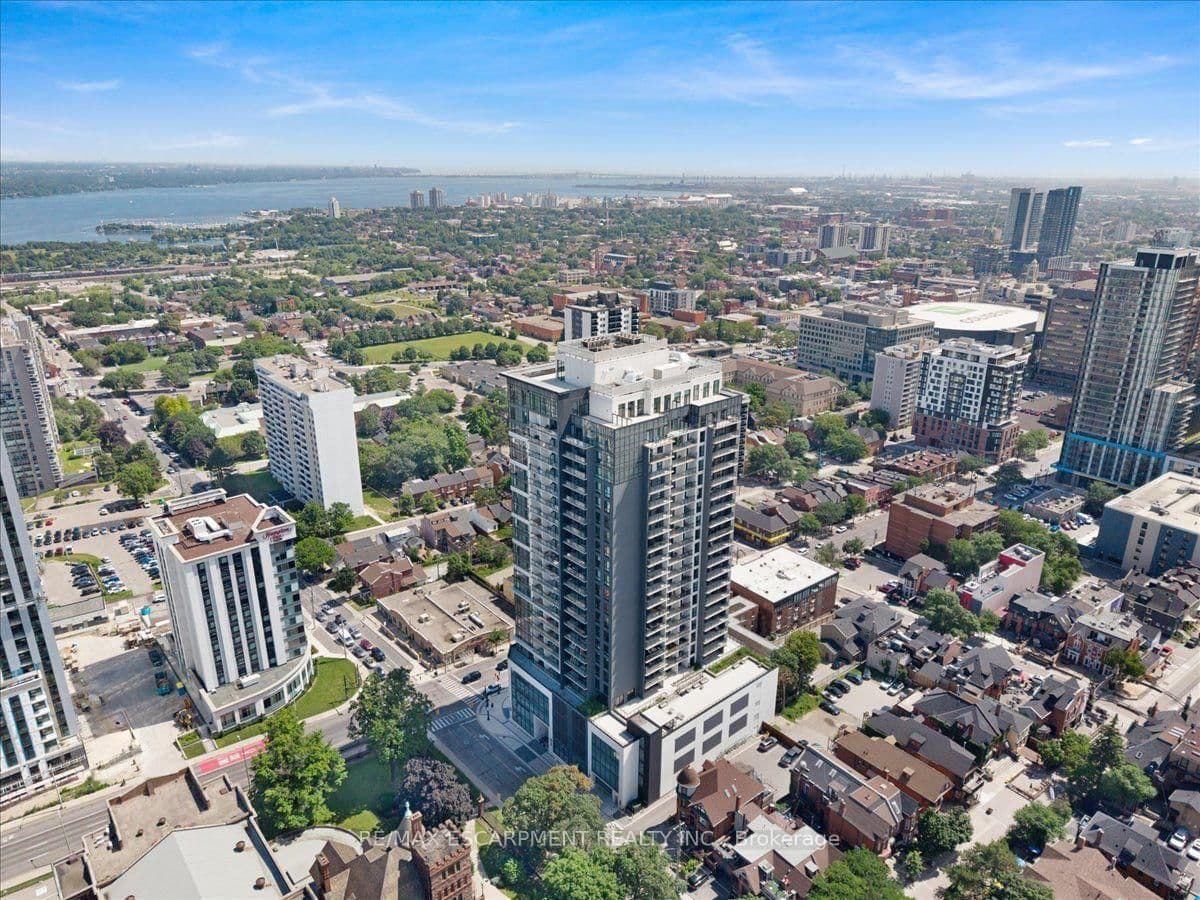 15 Queen Street S, Unit 2309