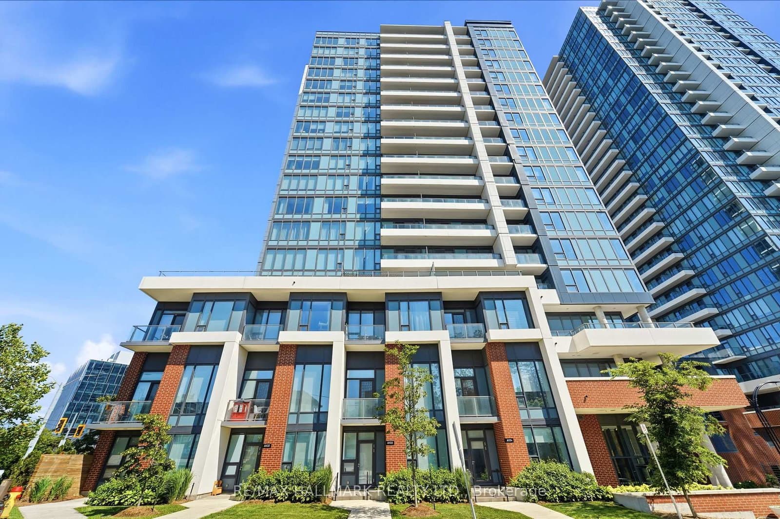 5 Wellington Street S, Unit 1403