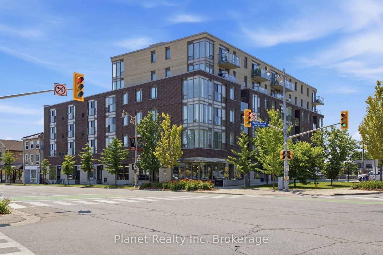 #406 - 5 Gordon Street