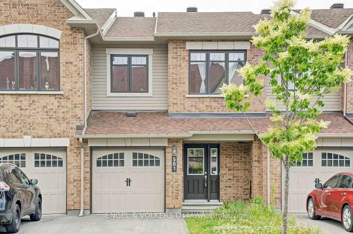 561 Petrichor Crescent