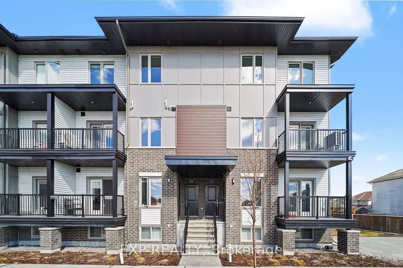 199 Monaco Place, Unit B
