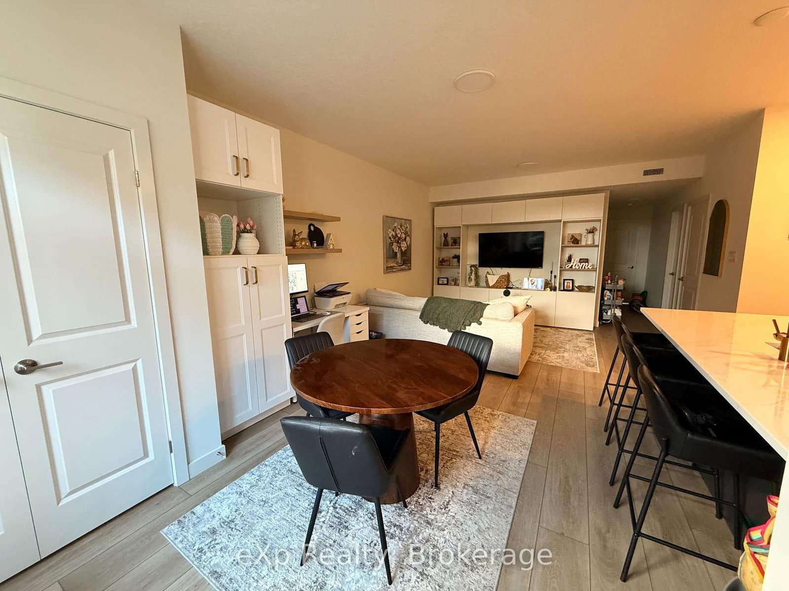 824 Woolwich Street, Unit 128