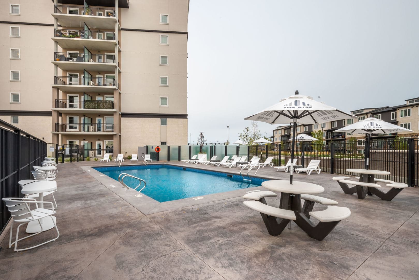 The Rise Condos - Image 23
